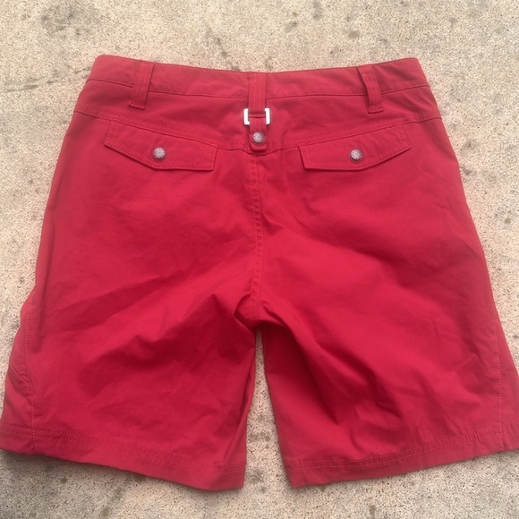 Athleta Women's Red Dipper Bermuda Hiking Climbing Shorts Size 8 - Picture 5 of 10
